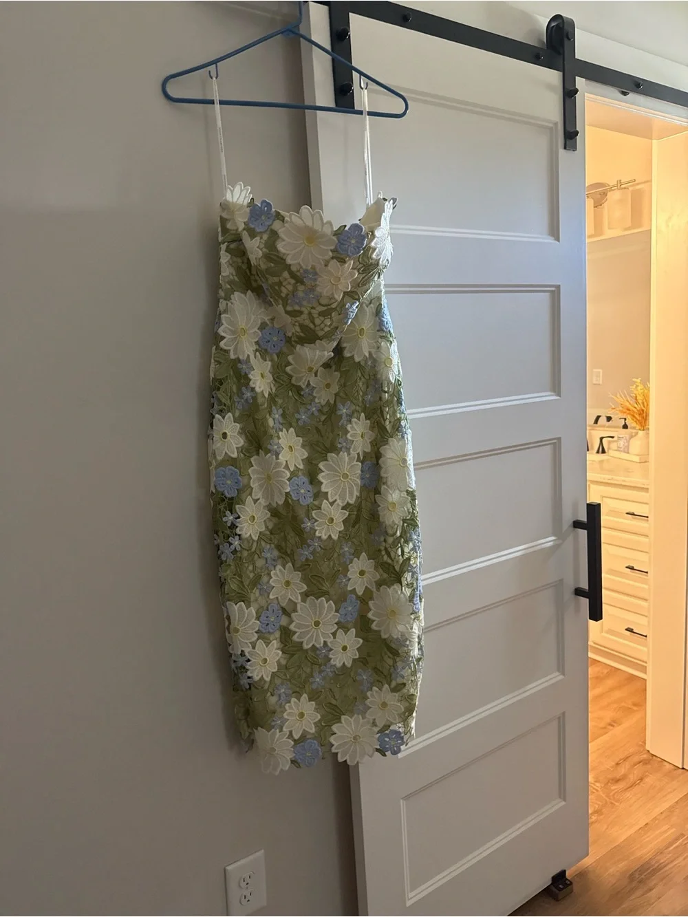 Nordstrom Strapless Floral Appliqué Midi Dress in Green, White, Blue - Picture 3 of 3